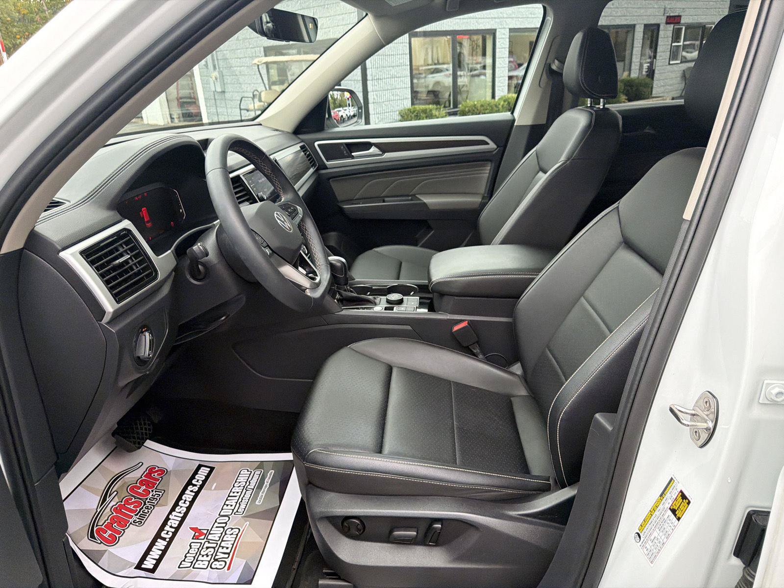 Used 2023 Volkswagen Atlas SE w/ Black Wheel Package AWD/4WD image 10