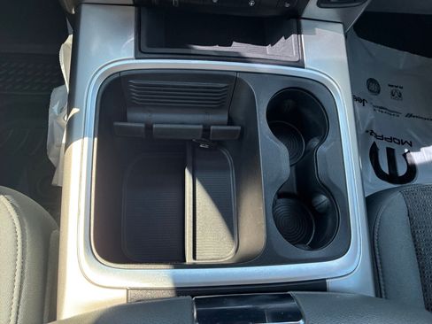 Used 2016 RAM 1500 Big Horn AWD/4WD image 25