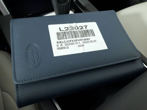 Used 2023 Land Rover Discovery Sport S image 65