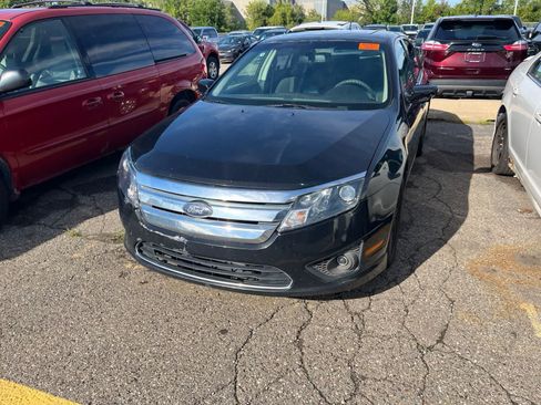 Used 2010 Ford Fusion SE FWD image 4
