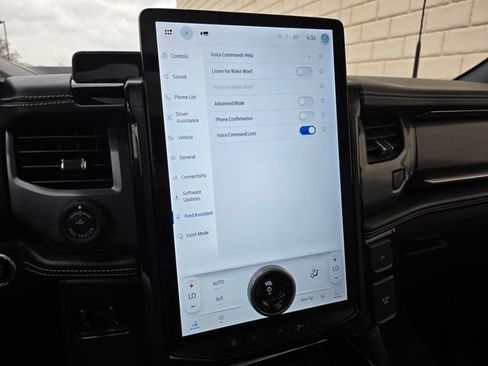 Used 2023 Ford F150 Lightning Platinum image 65