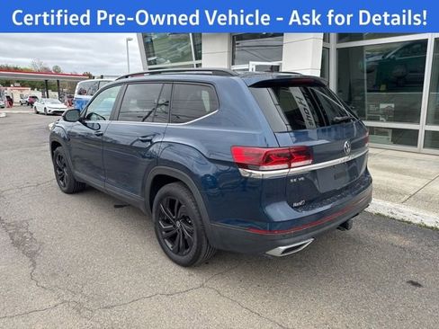 Certified 2022 Volkswagen Atlas SE w/ Black Wheel Package AWD/4WD image 5