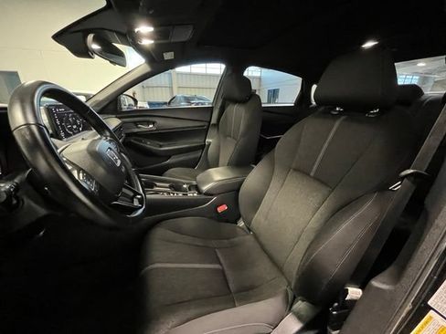 Used 2024 Honda Accord Sport image 21