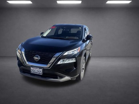 Used 2023 Nissan Rogue SV FWD image 5