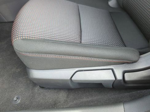 New 2026 Nissan Sentra SR w/ Floor Mat Package FWD image 30