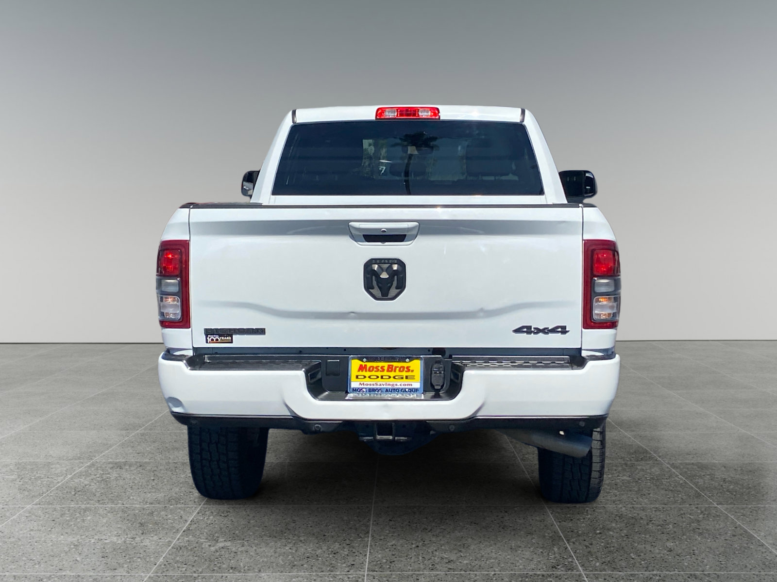 Used 2021 RAM 2500 Big Horn w/ Night Edition AWD/4WD image 4