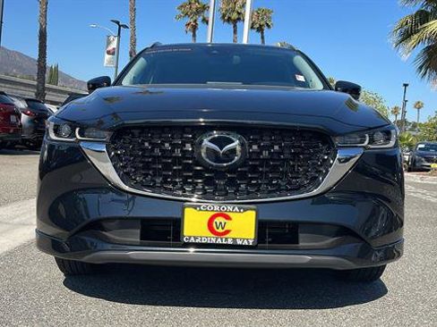 Used 2025 MAZDA CX-5 AWD 2.5 S w/ Preferred Package image 4