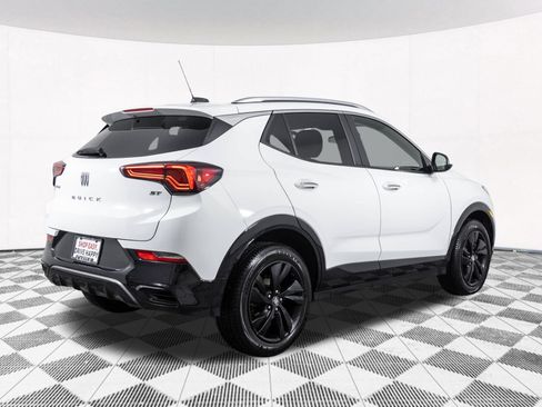 Used 2024 Buick Encore GX Sport Touring AWD/4WD image 17