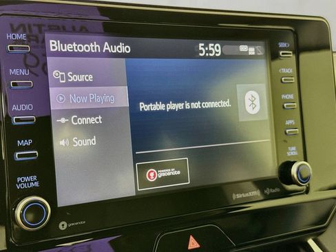 Used 2021 Toyota Venza LE w/ Carpet Mat Package (TMS) AWD/4WD image 17