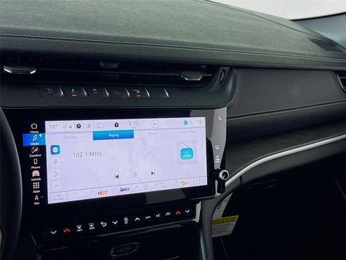 New 2026 Jeep Grand Cherokee Limited image 10