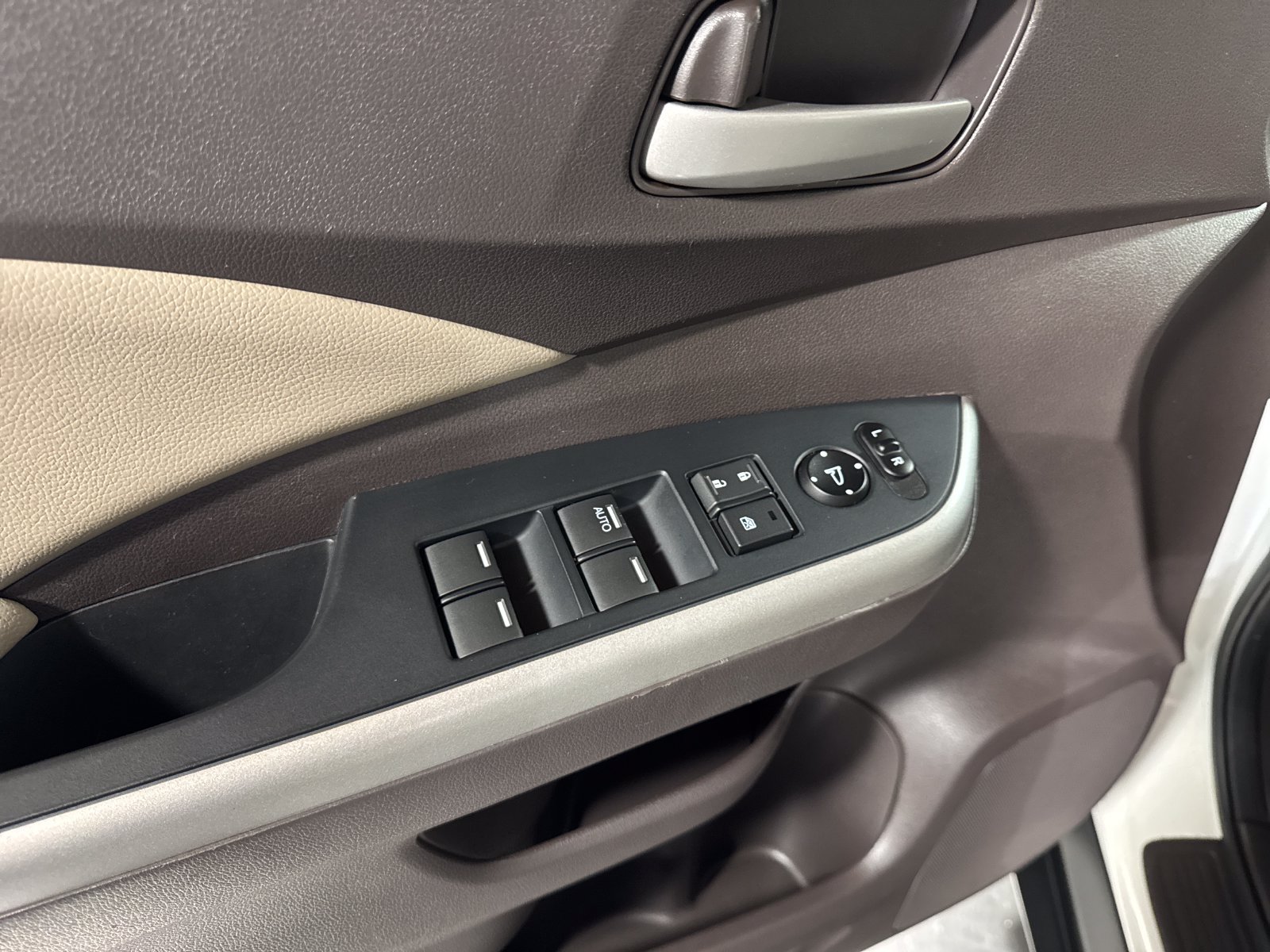Used 2014 Honda CR-V EX-L image 12