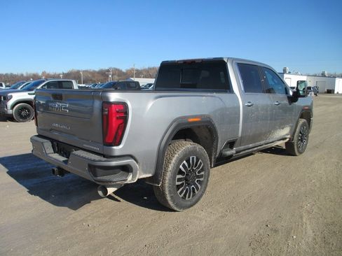 New 2026 GMC Sierra 2500 Denali Ultimate image 5