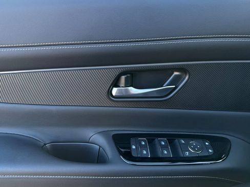 New 2025 Nissan Murano SV image 9