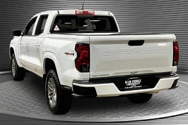 New 2026 Chevrolet Colorado LT w/ Advanced Trailering Package AWD/4WD image 3