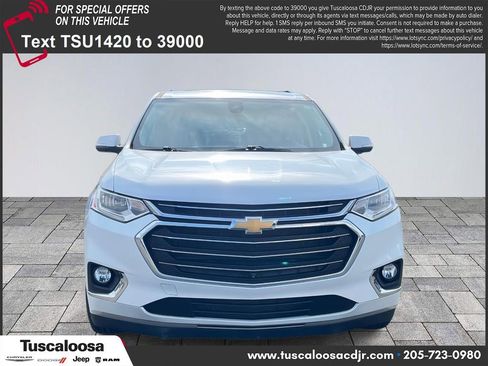 Used 2021 Chevrolet Traverse Premier image 2