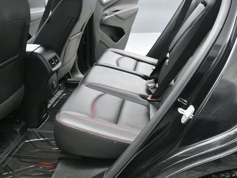 Used 2022 Chevrolet Equinox RS w/ RS Leather Package image 15