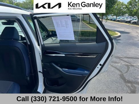 Certified 2024 Kia Seltos S AWD/4WD image 54