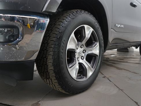 Used 2019 RAM 1500 Laramie image 22