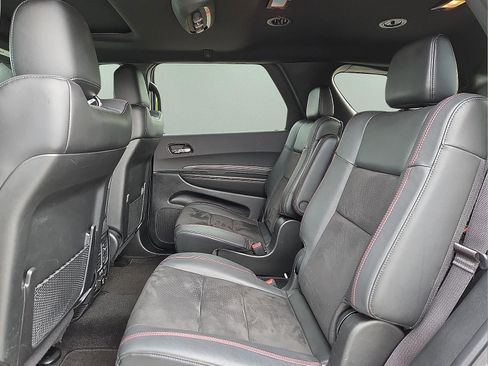 Used 2022 Dodge Durango R/T w/ Blacktop Package AWD/4WD image 11