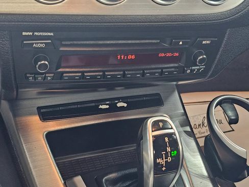 Used 2009 BMW Z4 sDrive35i image 23