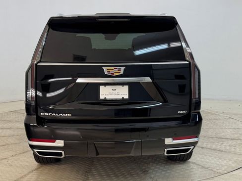 New 2026 Cadillac Escalade Luxury w/ Touring Package image 10