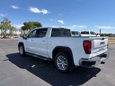 Used 2021 GMC Sierra 1500 SLT RWD image 3