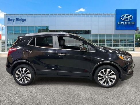 Used 2019 Buick Encore Essence w/ Safety Package II AWD/4WD image 2
