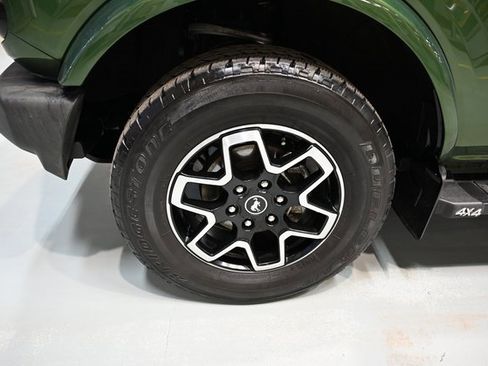 Used 2022 Ford Bronco Outer Banks image 35