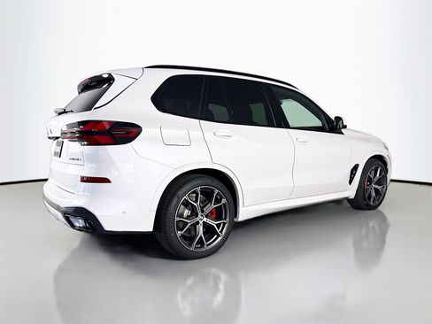 New 2026 BMW X5 xDrive50e w/ M Sport Package image 7