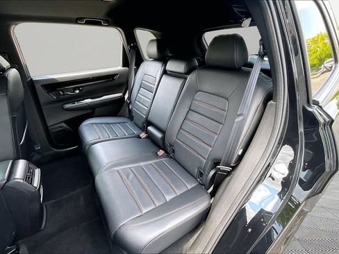 Used 2025 Honda CR-V Sport Touring image 18