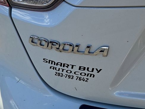 Used 2020 Toyota Corolla LE w/ Body Protection Package FWD image 30