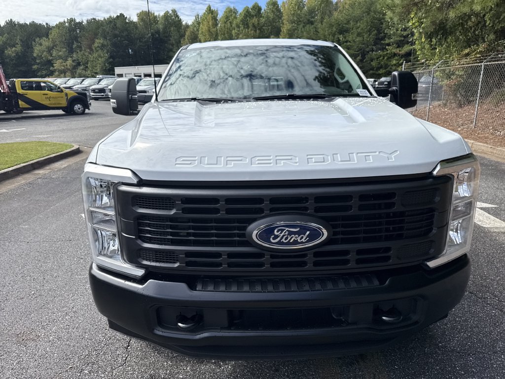 New 2026 Ford F350 XL w/ XL Driver Assist Package RWD image 2