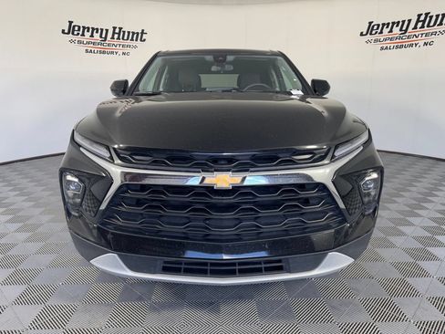 Used 2025 Chevrolet Blazer LT FWD image 5