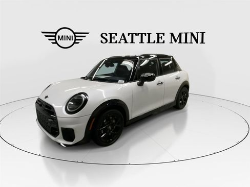 New 2026 MINI Cooper S FWD image 5