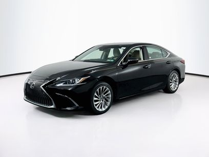 Used 2019 Lexus ES 350 w/ Accessory Package 2