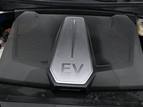 Used 2022 Kia EV6 Wind image 44