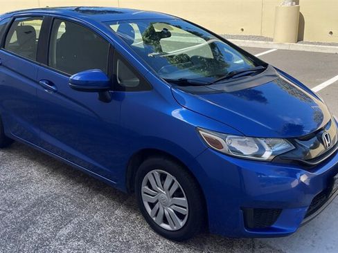 Used 2016 Honda Fit LX image 4