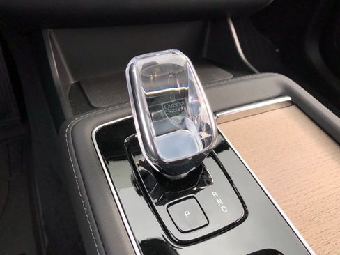 New 2026 Volvo XC90 T8 Plus w/ Protection Package Premier AWD/4WD image 28