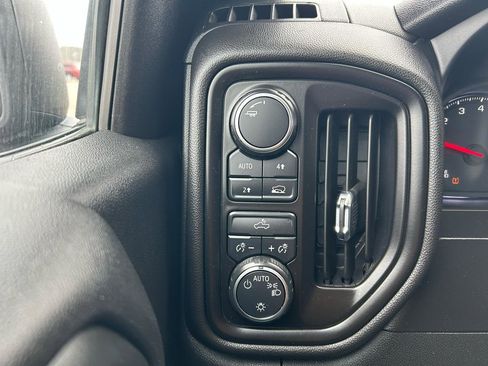 Used 2020 Chevrolet Silverado 1500 Custom w/ Custom Value Package image 24