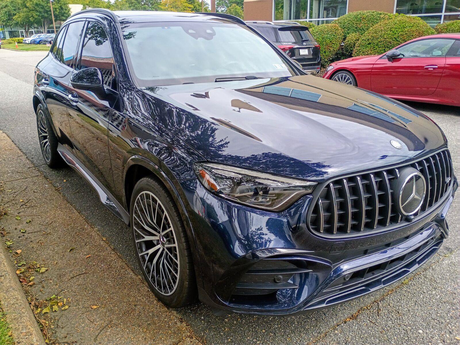 Used 2024 Mercedes-Benz GLC 43 AMG 4MATIC image 4