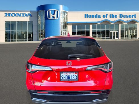 Used 2024 Honda HR-V EX-L image 6