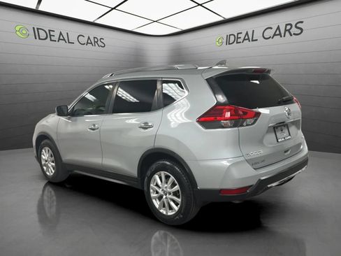 Used 2017 Nissan Rogue SV FWD image 7