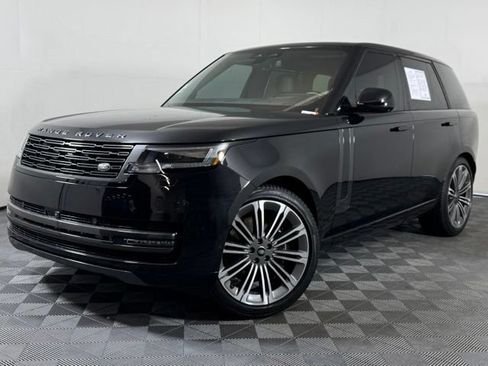 Used 2024 Land Rover Range Rover SE AWD/4WD image 1