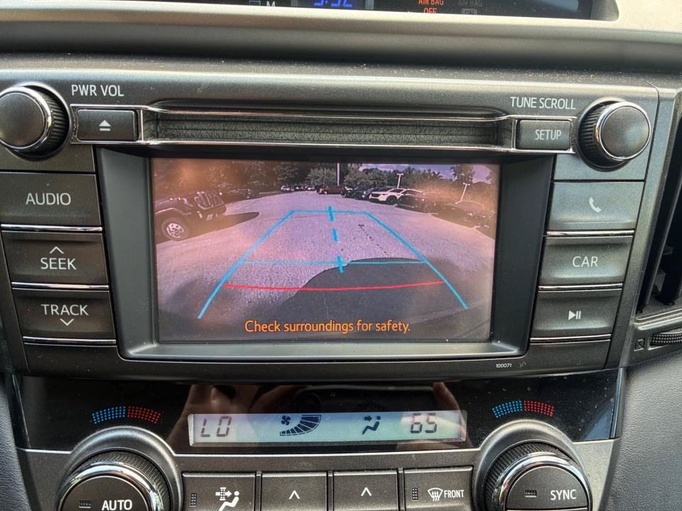 Used 2013 Toyota RAV4 XLE AWD/4WD image 23