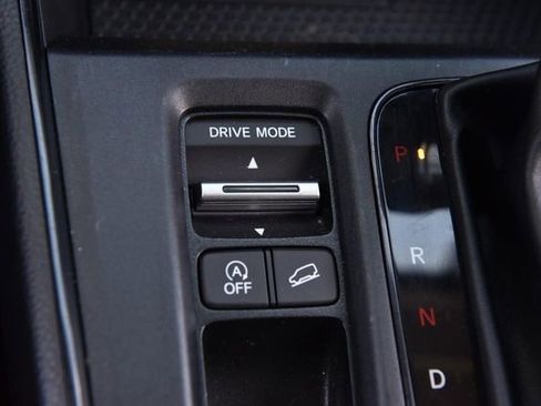 Used 2025 Honda CR-V EX-L image 19