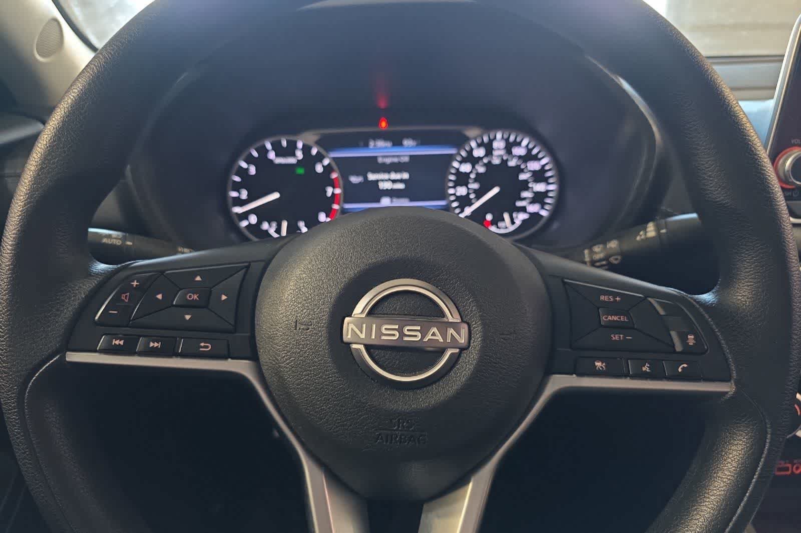 Used 2024 Nissan Sentra SV FWD image 23