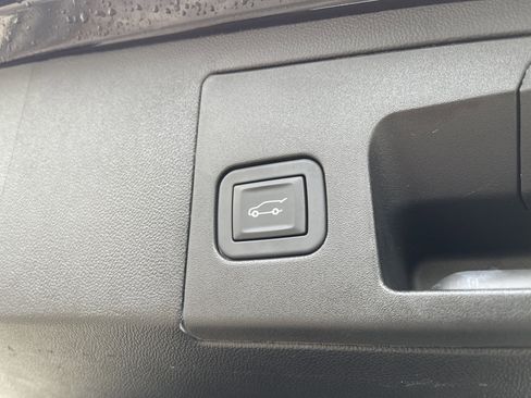 Certified 2025 Cadillac XT5 Premium Luxury image 49