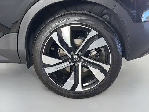 Used 2023 Volvo XC40 B5 Ultimate w/ Protection Package Premier AWD/4WD image 33