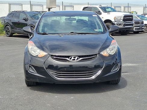 Used 2011 Hyundai Elantra GLS w/ Preferred Equipment Pkg 3 FWD image 2