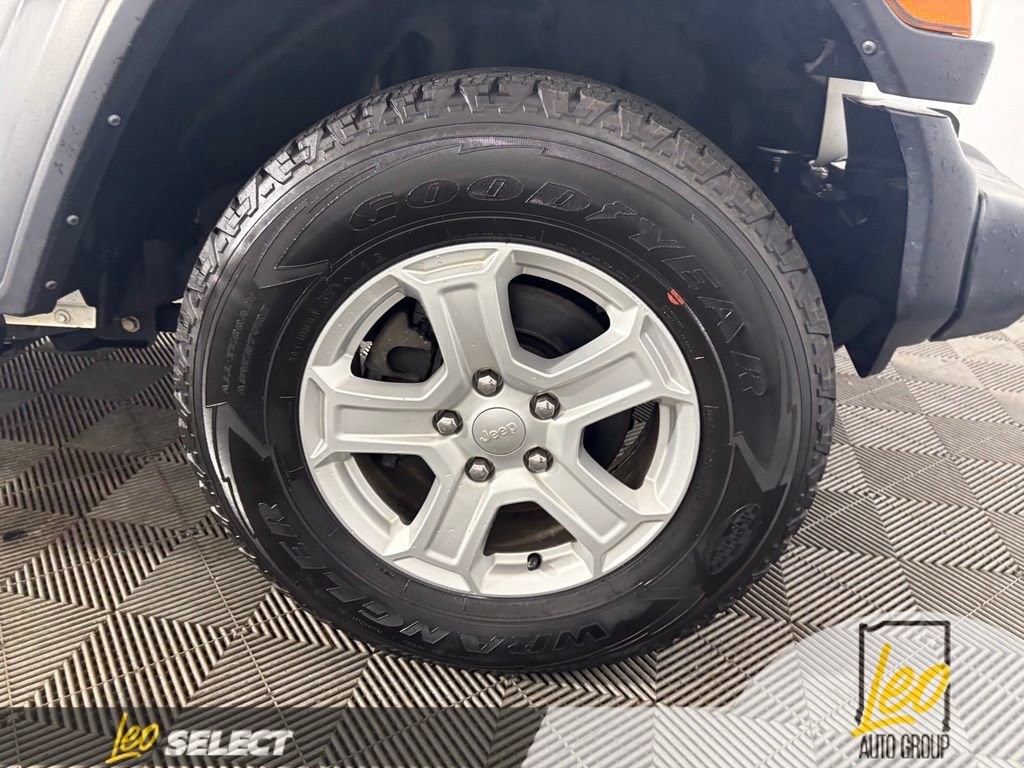 Used 2021 Jeep Wrangler Unlimited Sport AWD/4WD image 23